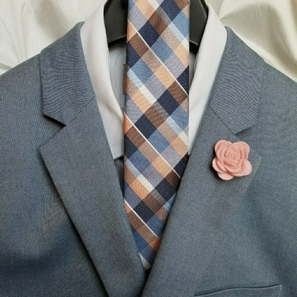EXPRESS MODERN TIE